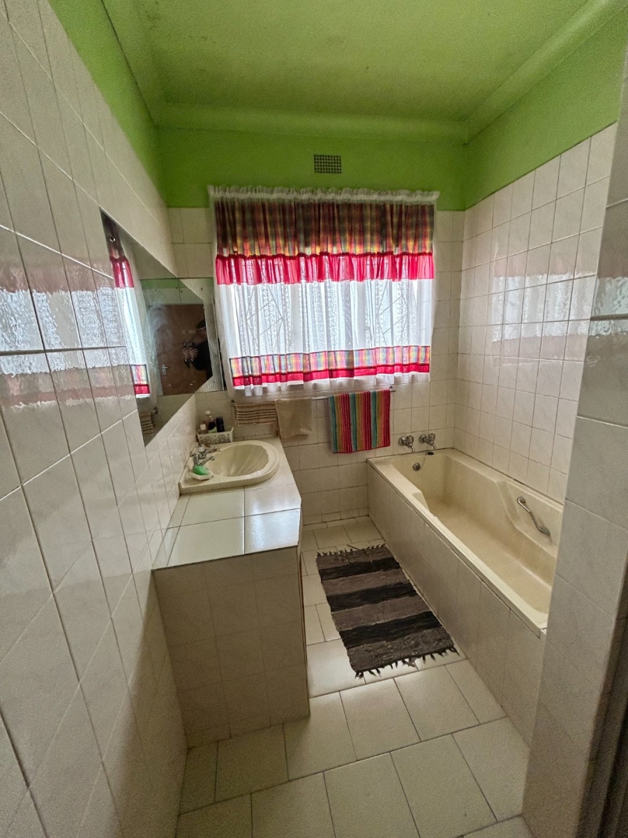 4 Bedroom Property for Sale in Hospitaalheuwel Free State